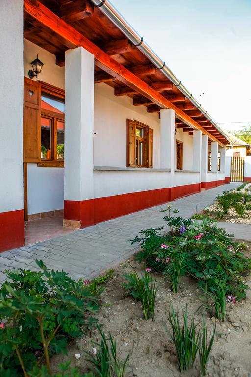 Katica Vendeghaz Hotel Tarcal Luaran gambar