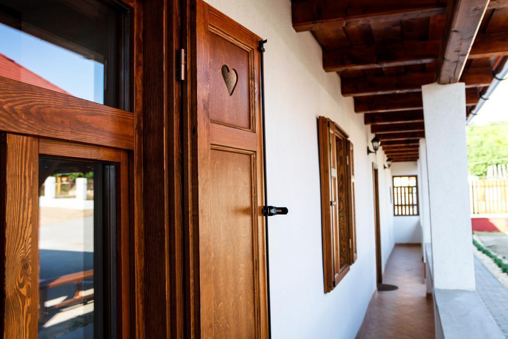 Katica Vendeghaz Hotel Tarcal Luaran gambar