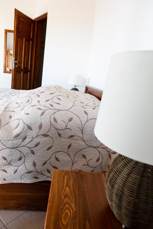 Katica Vendeghaz Hotel Tarcal Bilik gambar