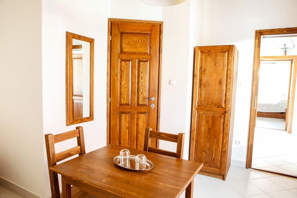 Katica Vendeghaz Hotel Tarcal Bilik gambar