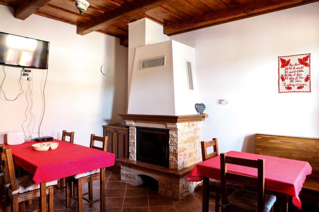 Katica Vendeghaz Hotel Tarcal Luaran gambar