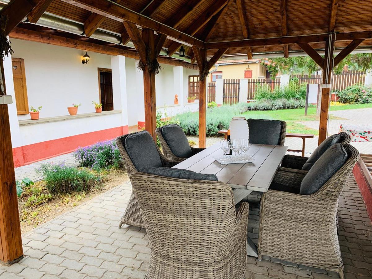 Katica Vendeghaz Hotel Tarcal Luaran gambar